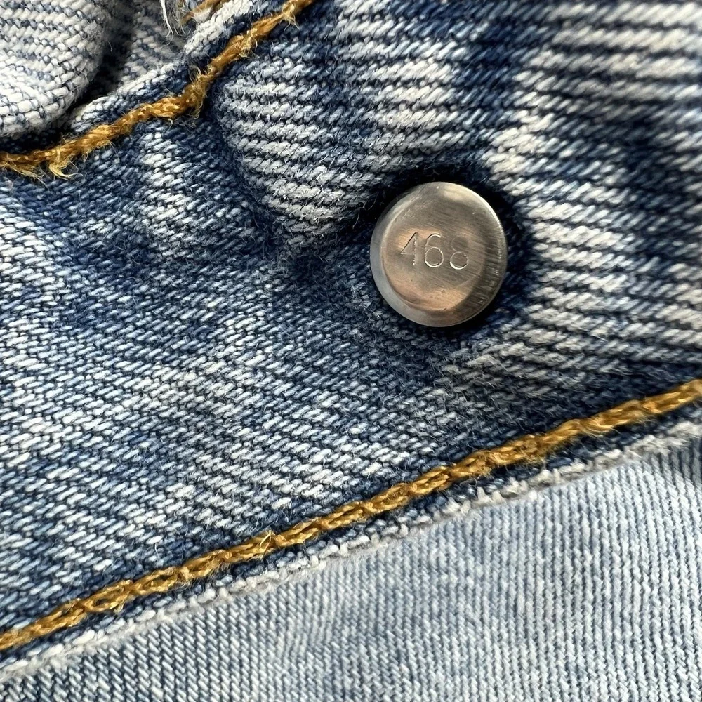 VTG 2002 Levis 901 Relaxed Straight Leg Jeans Mens 40x30 Light Wash Blue Denim‎